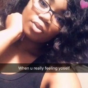 Meet your Posher, Jaquita